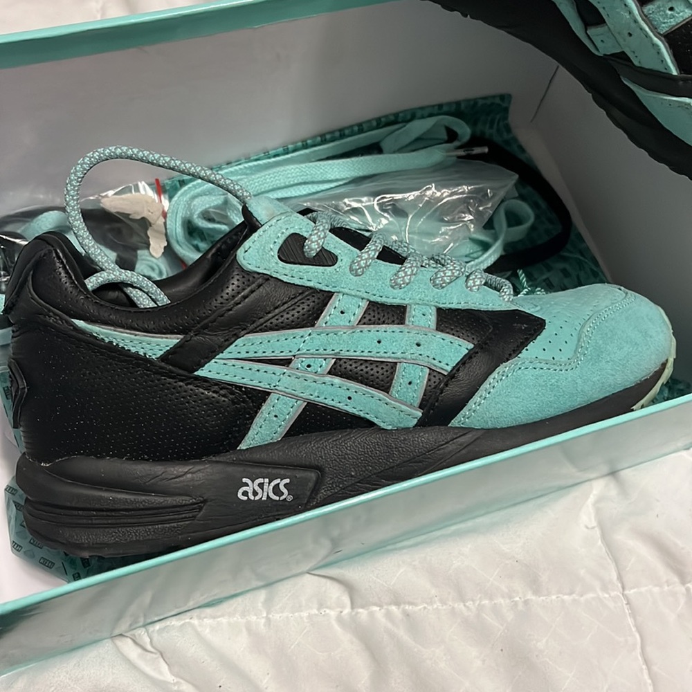 Women KITHx ASICS - Picture 3 of 7